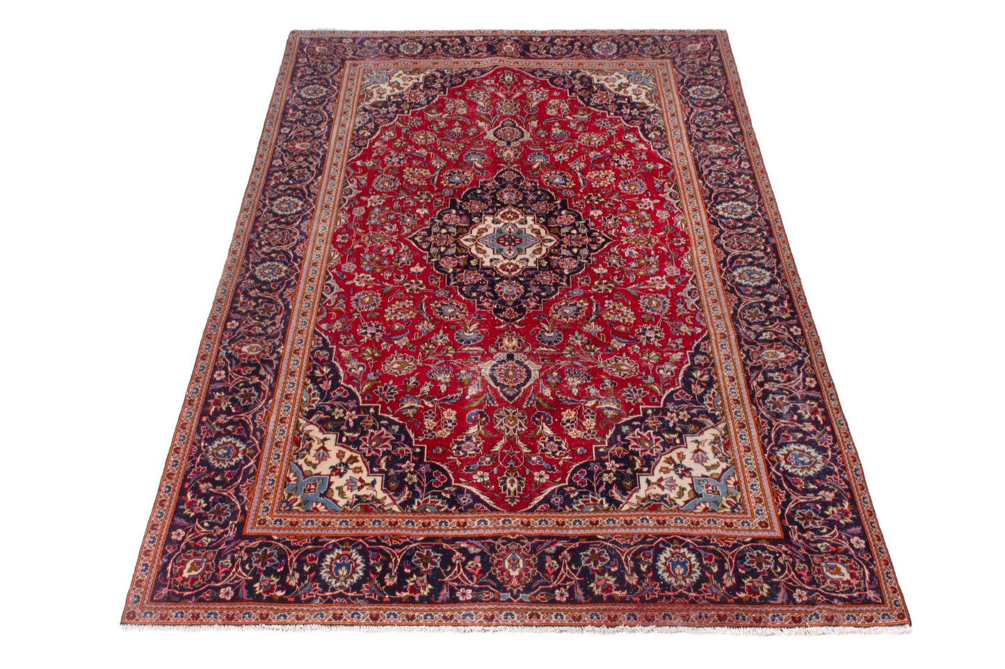 3550 - 7'10" x 11'10"