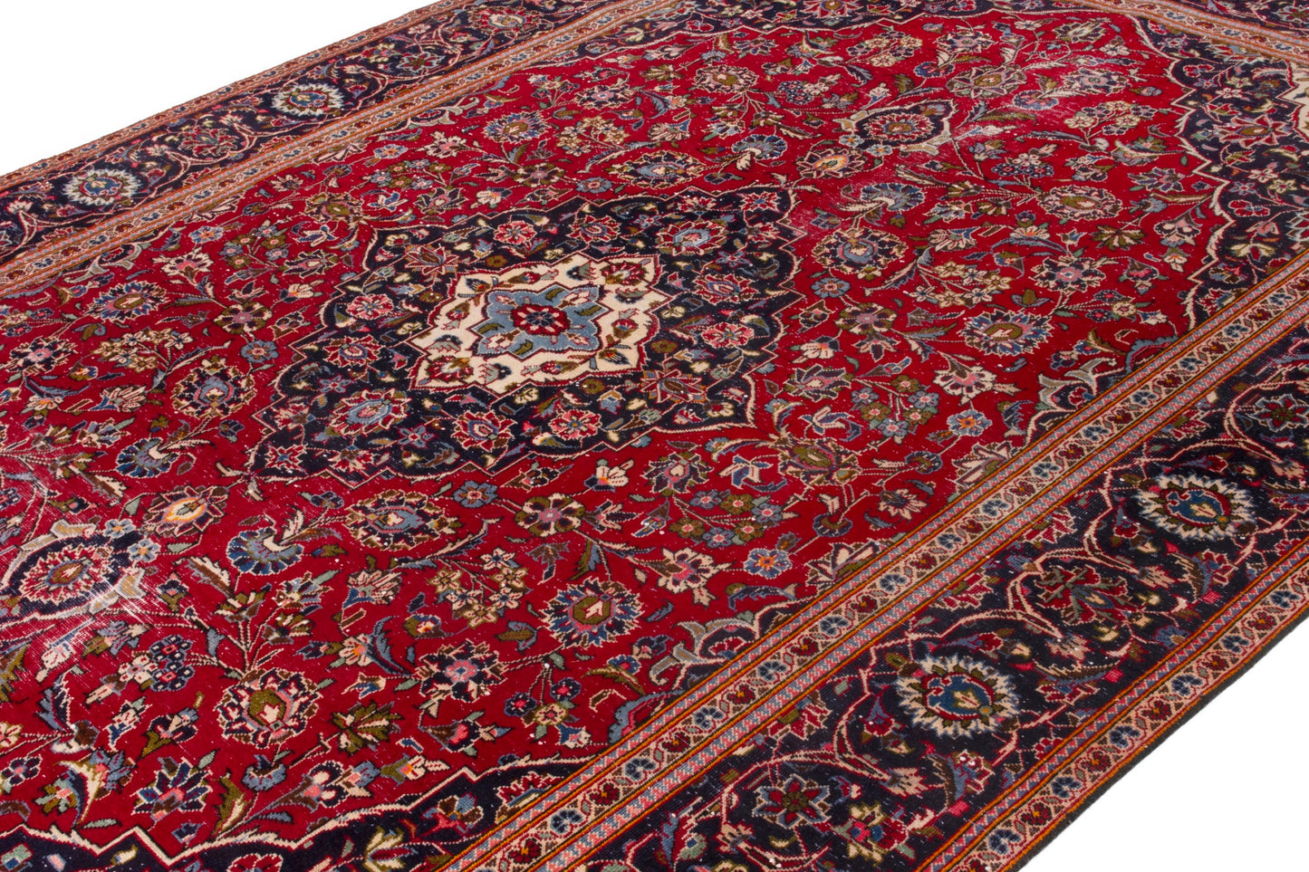 3550 - 7'10" x 11'10"