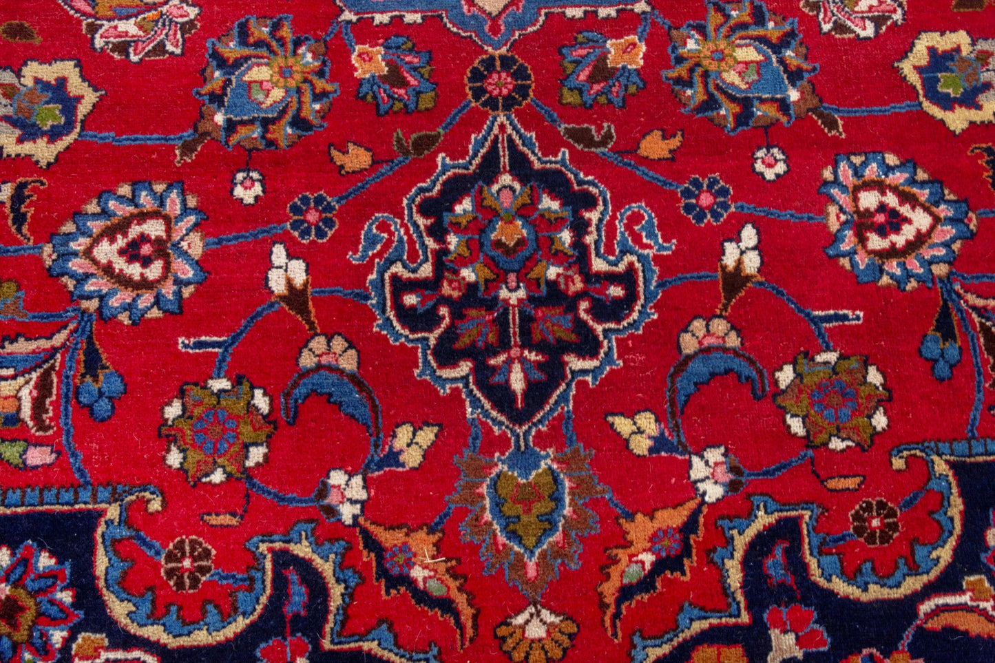 3551 - 9'10" x 13'3"