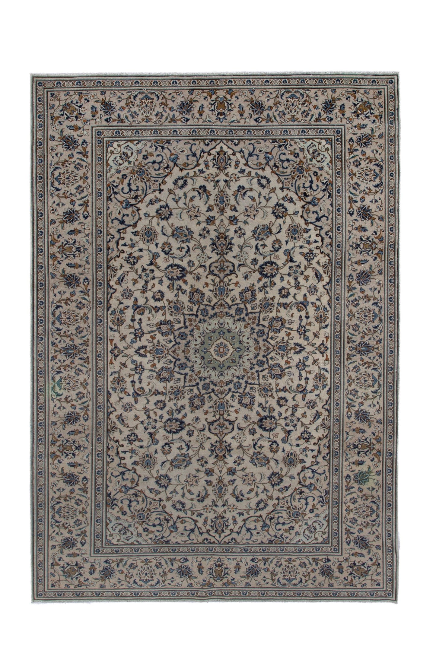 3552 - 7'11" x 11'9"