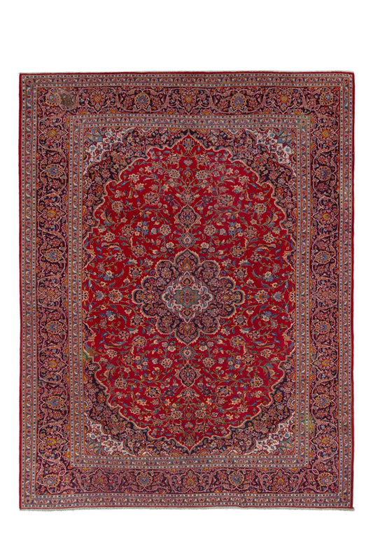 3557 - 10'2" x 12'10"