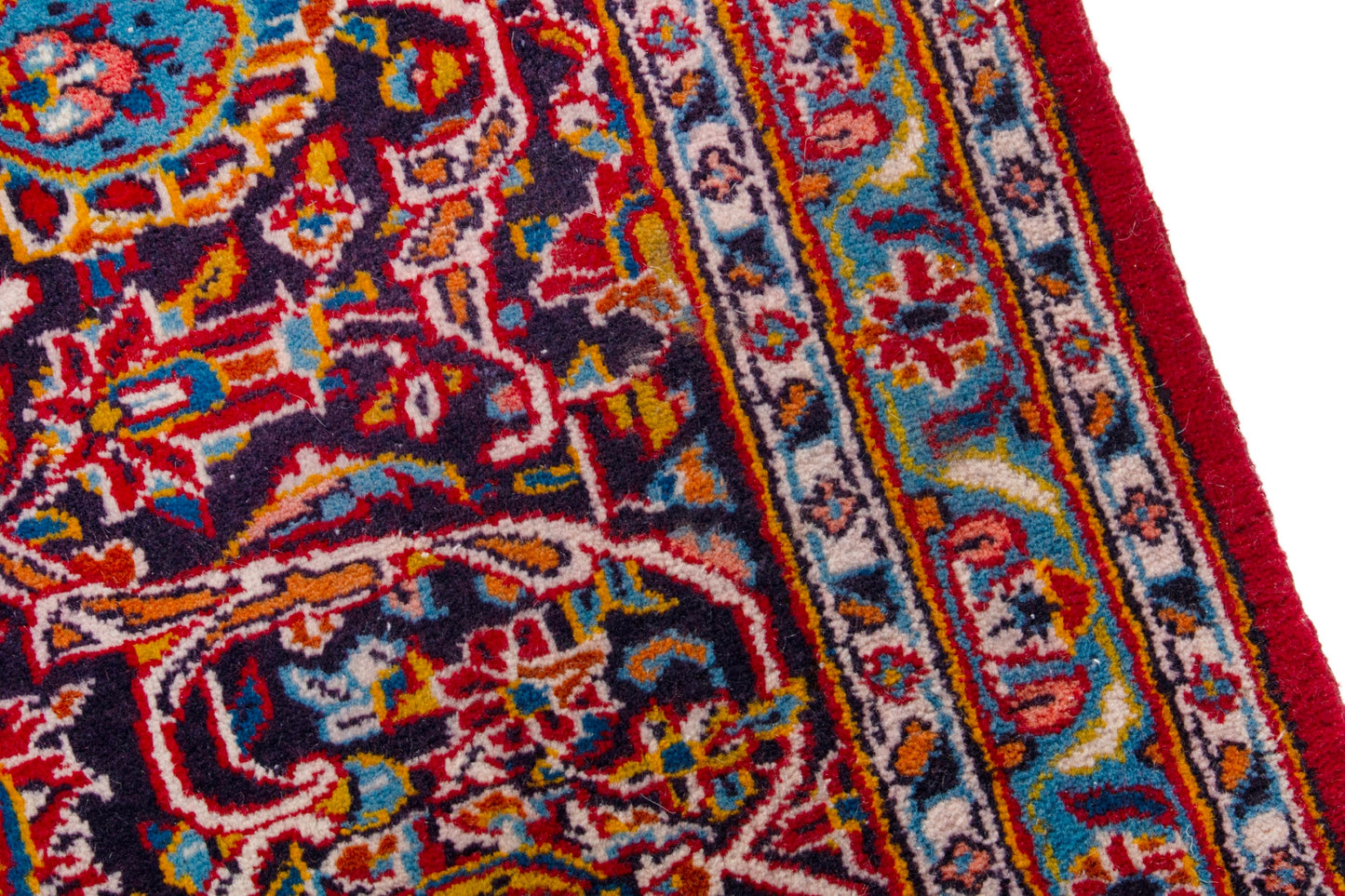 3557 - 10'2" x 12'10"