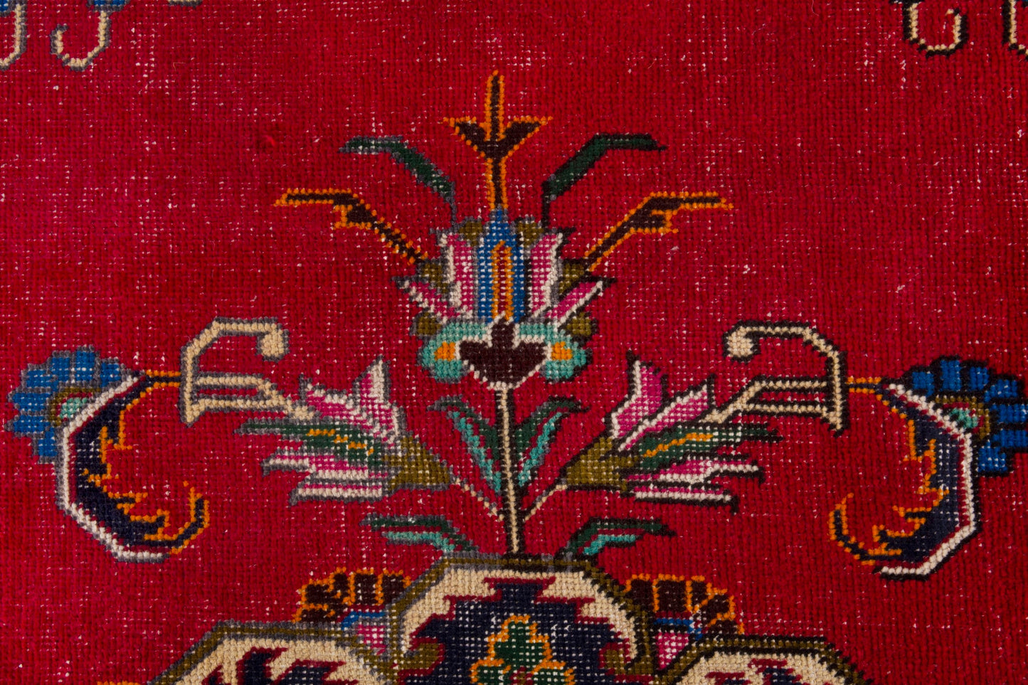 3560 - 9'11" x 12'6"