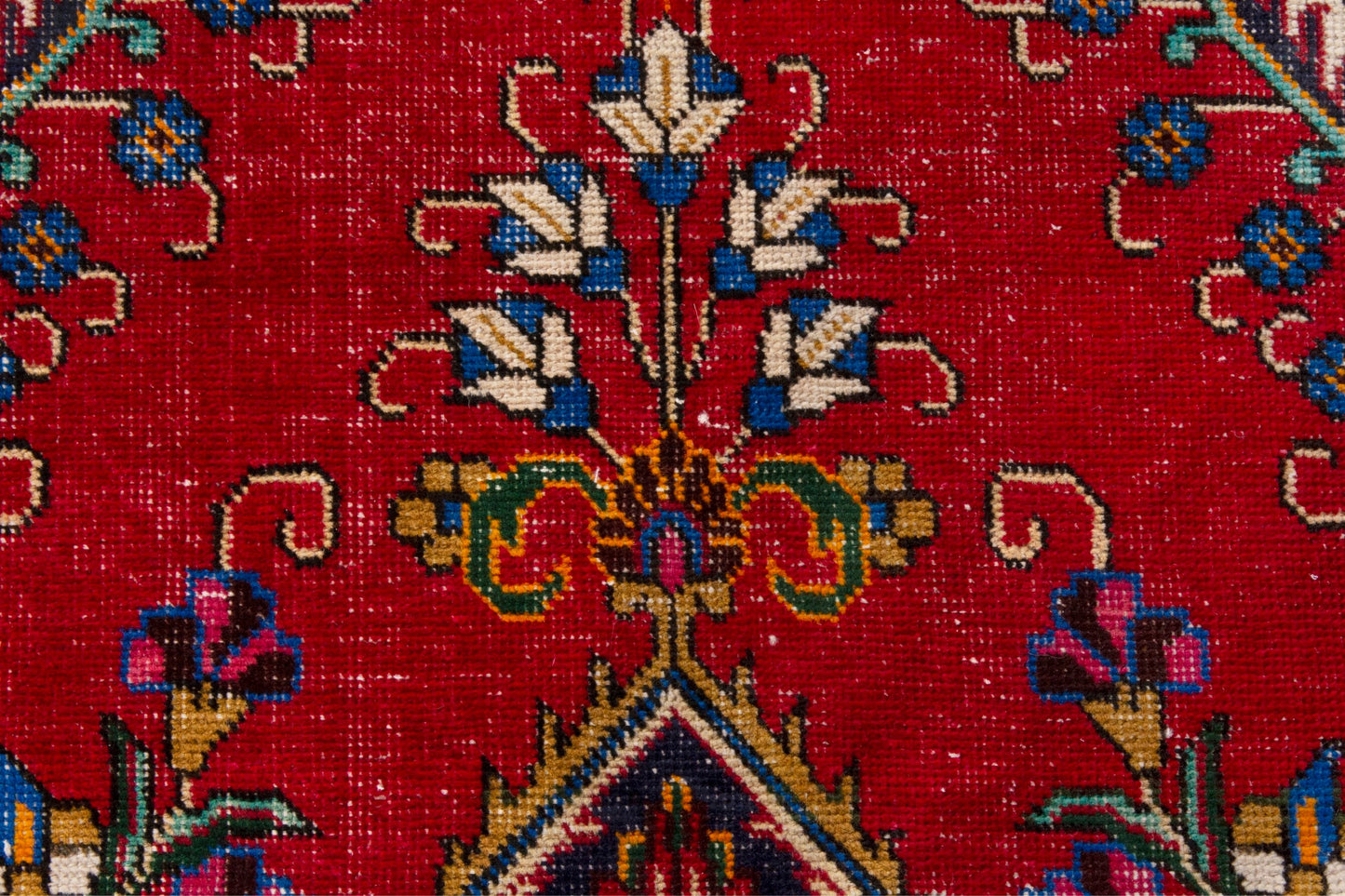 3560 - 9'11" x 12'6"