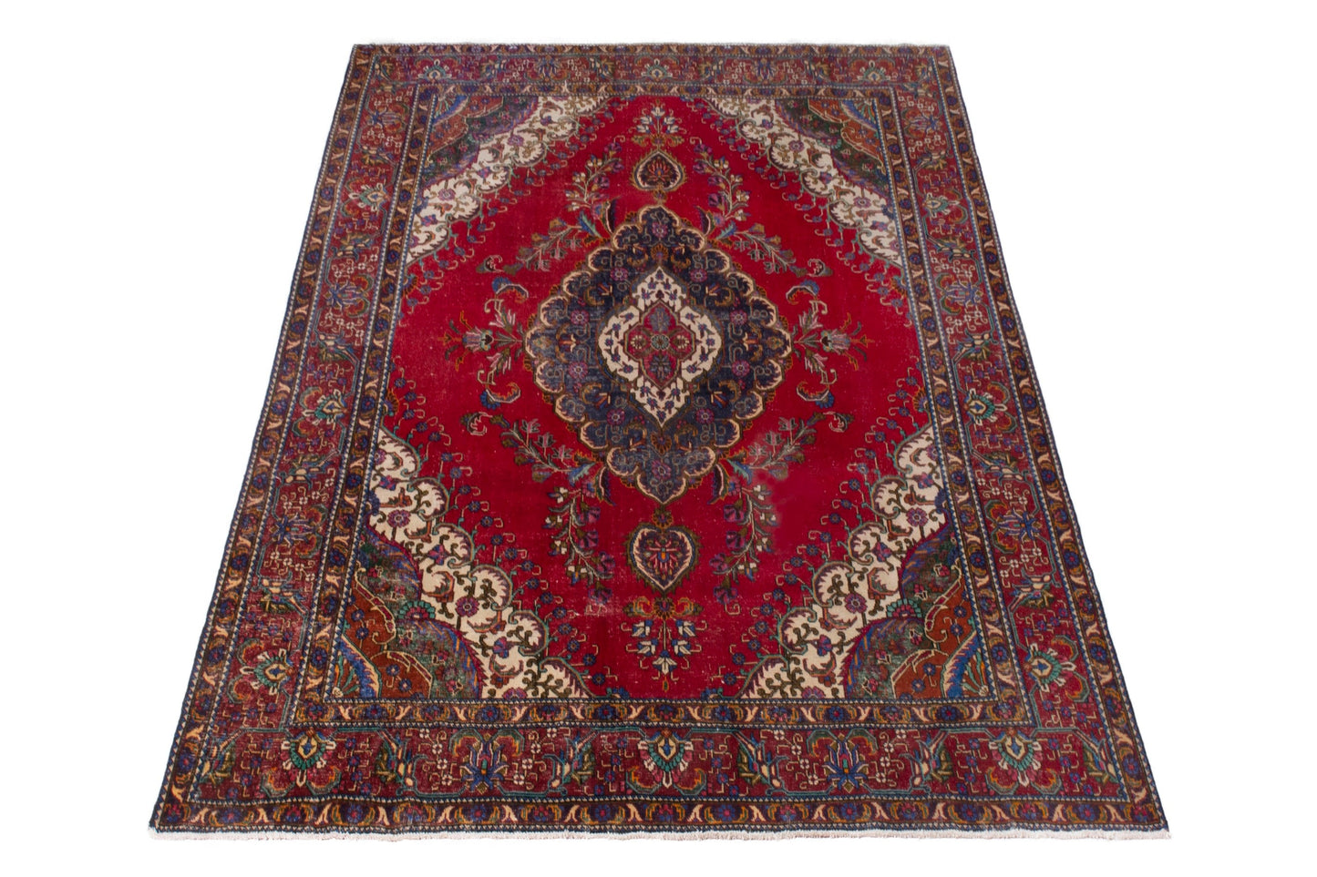 3560 - 9'11" x 12'6"