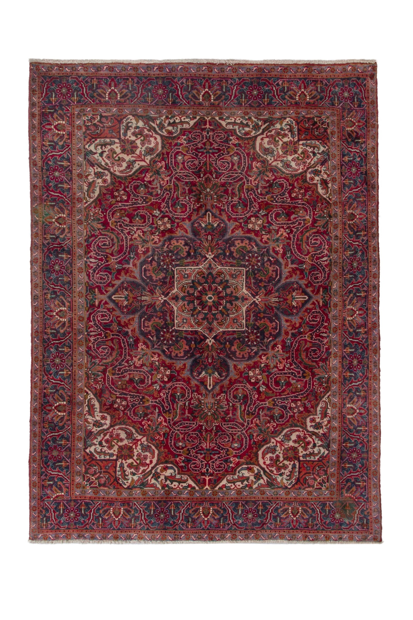 3701 - 6'11" x 9'10"