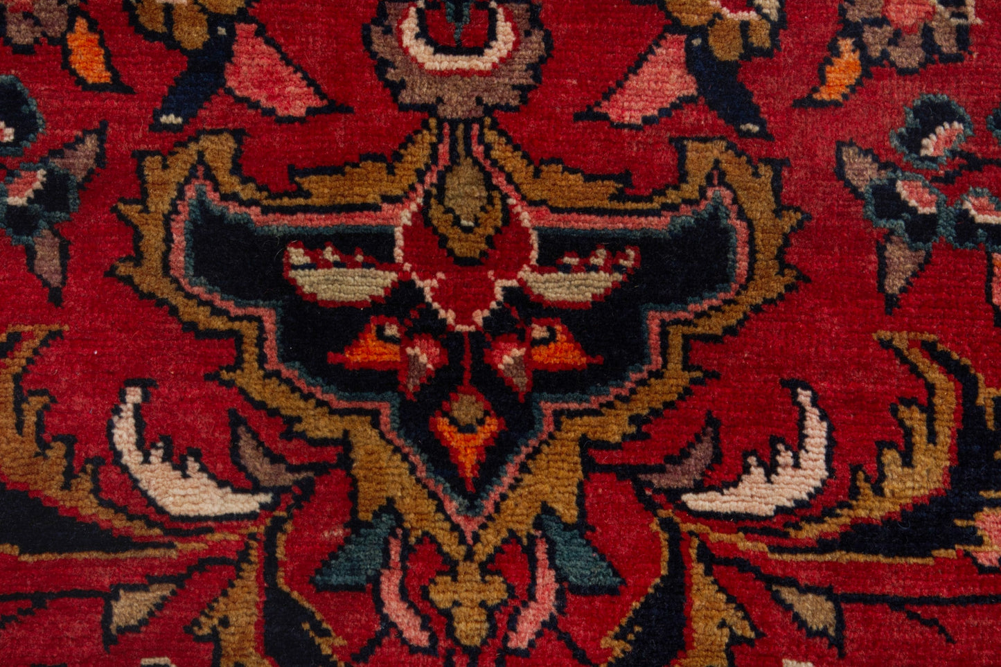 3719 - 7'10" x 10'1"