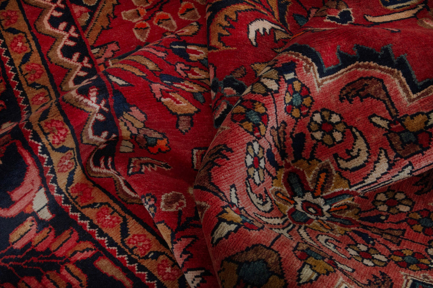 3719 - 7'10" x 10'1"