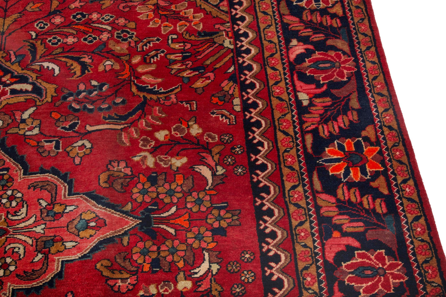 3719 - 7'10" x 10'1"