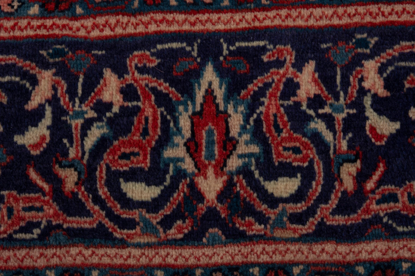 3737 - 7'10" x 11'8"