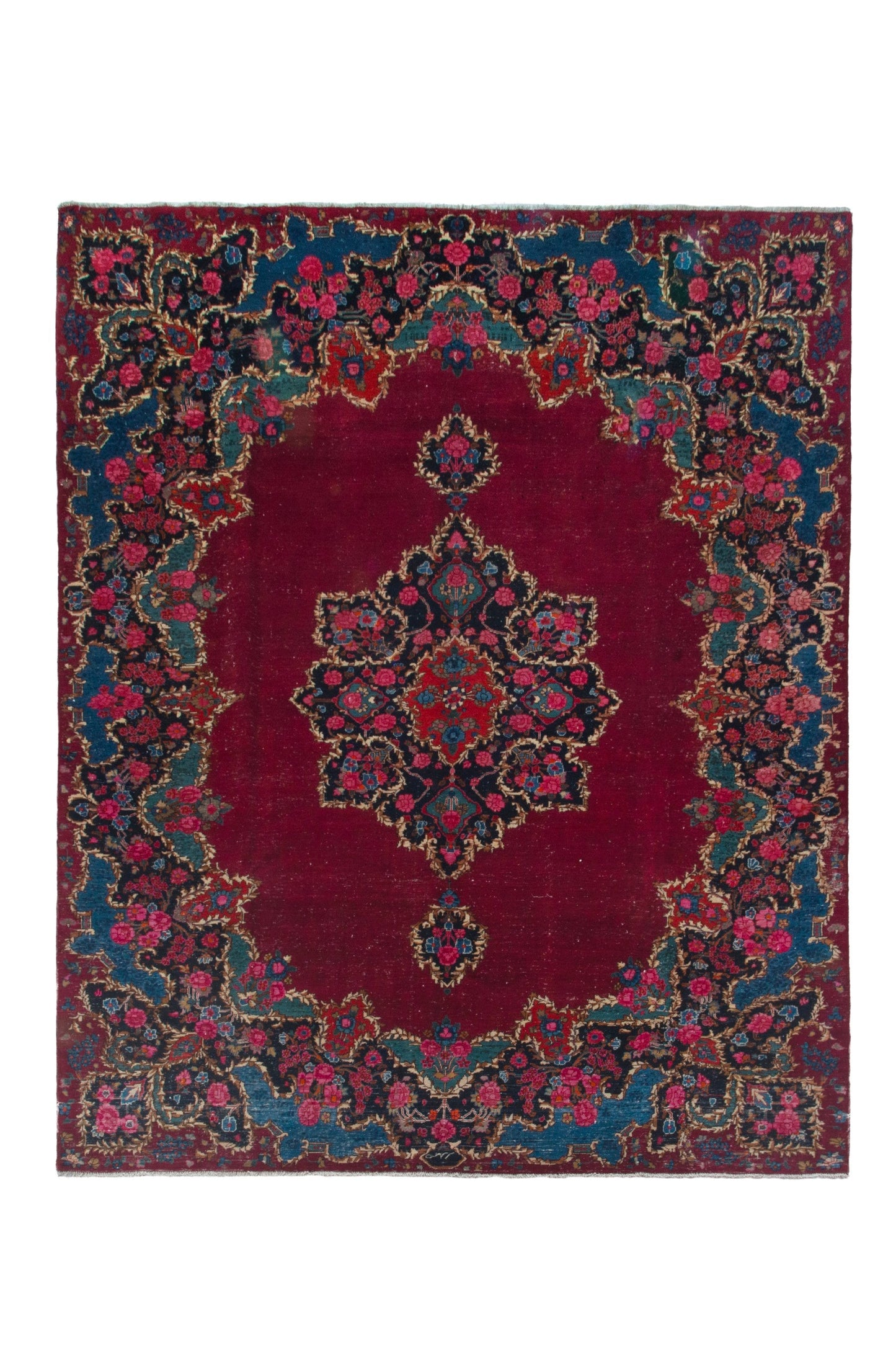 3903 - 10'4" x 13'9"