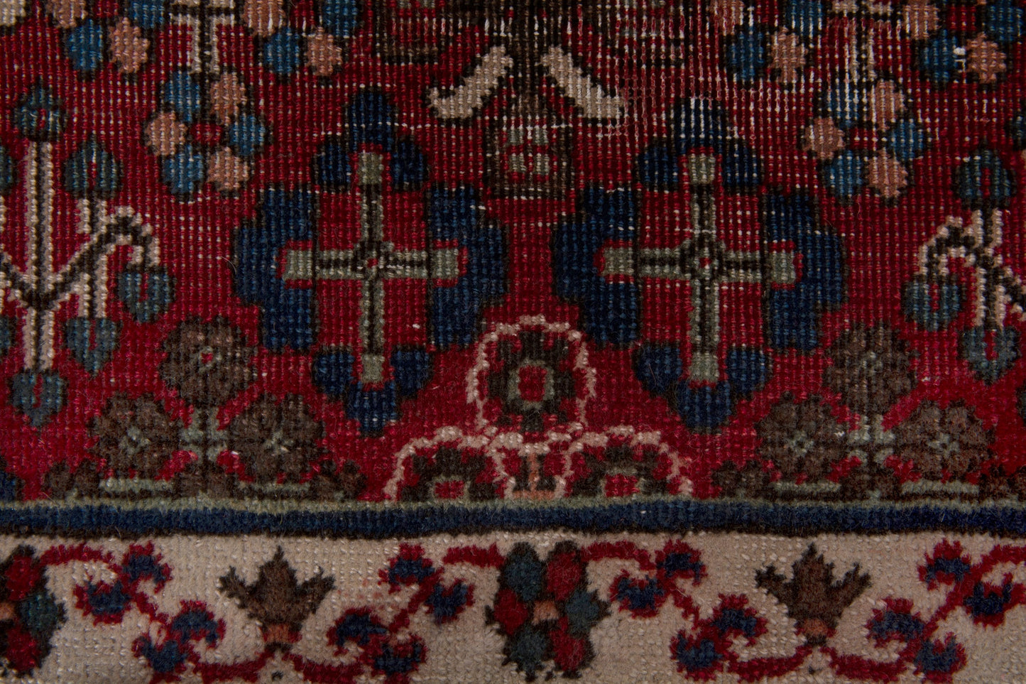 3976 - 1'10" x 4'11"