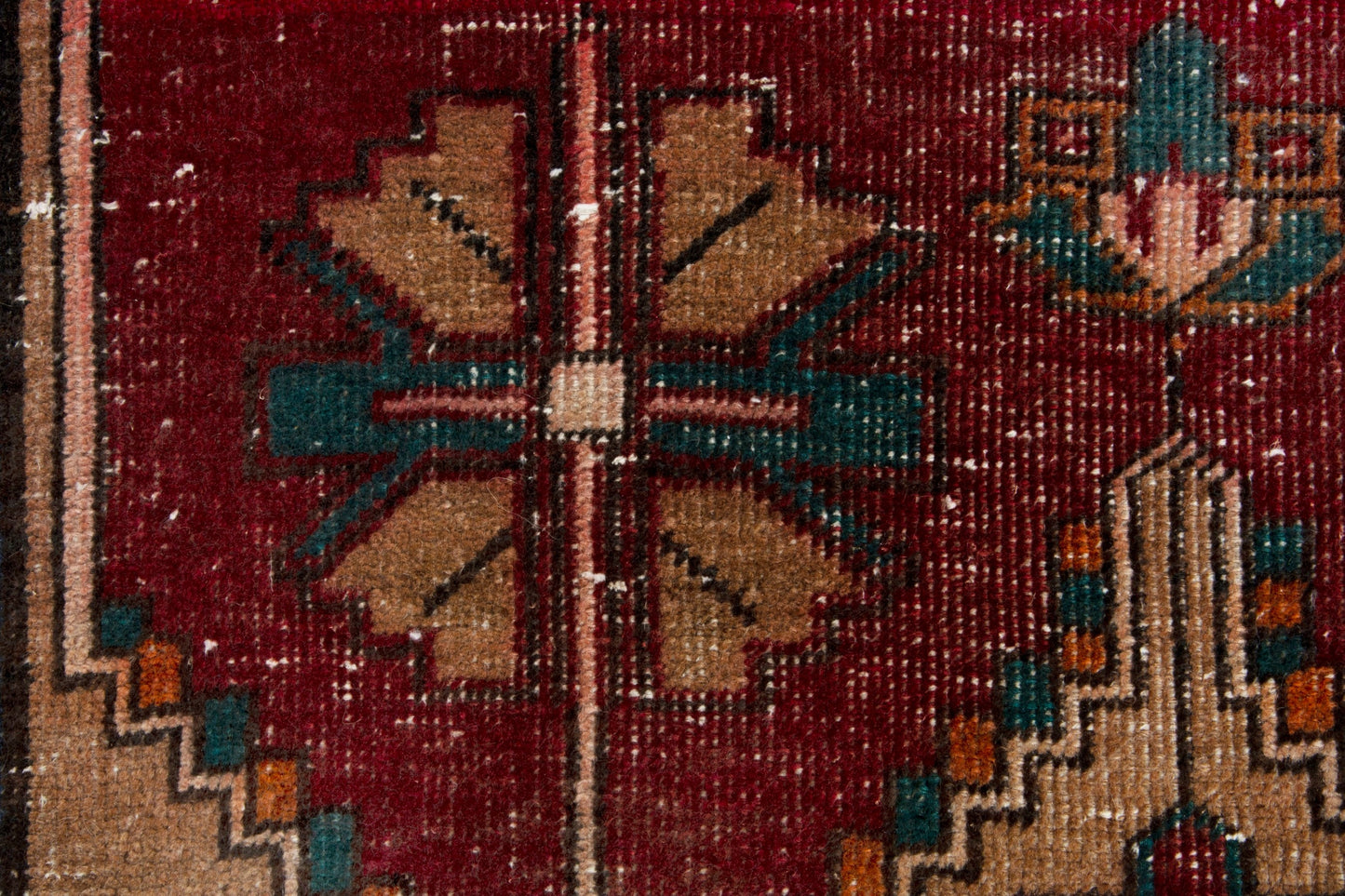 4028 - 2'11" x 9'10"