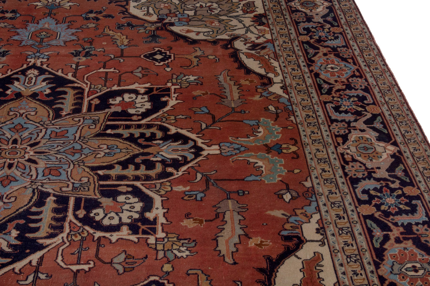 4081 - 9'2" x 11'10"