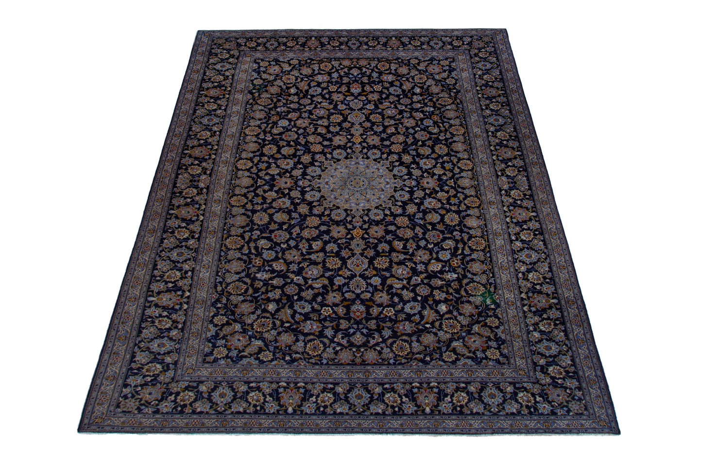 4084 - 10'2" x 16'5"