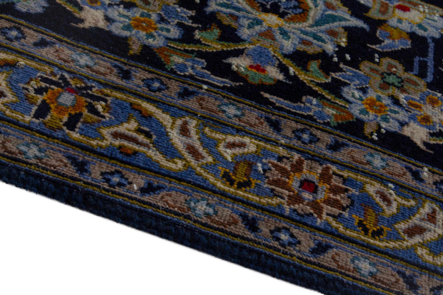 4084 - 10'2" x 16'5"