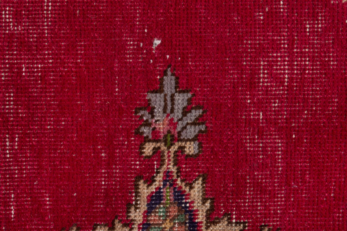 4091 - 9'2" x 12'10"