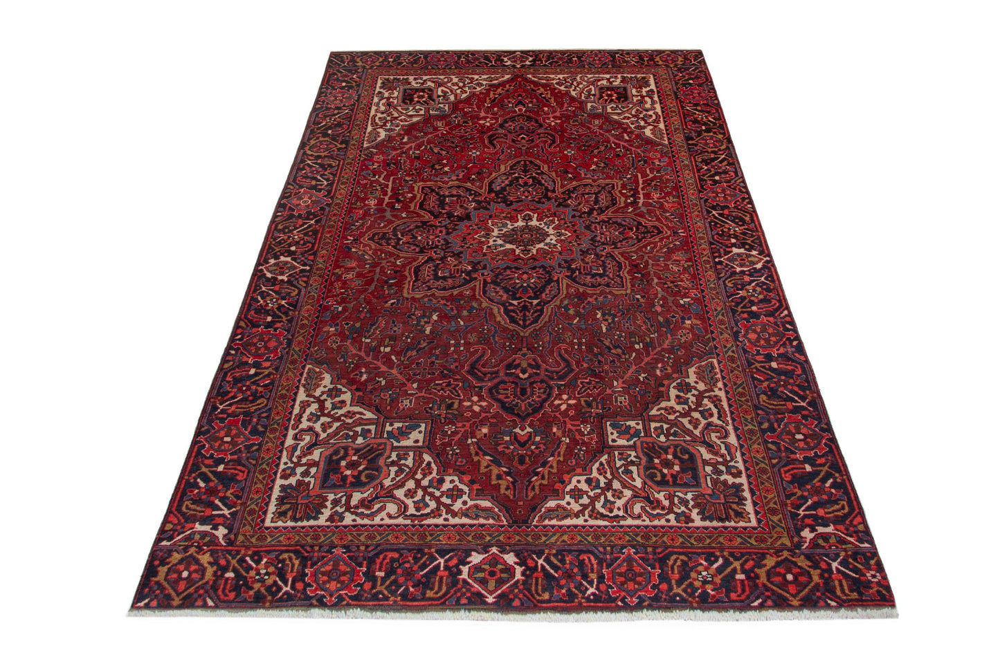 4097 - 8'10" x 13'3"