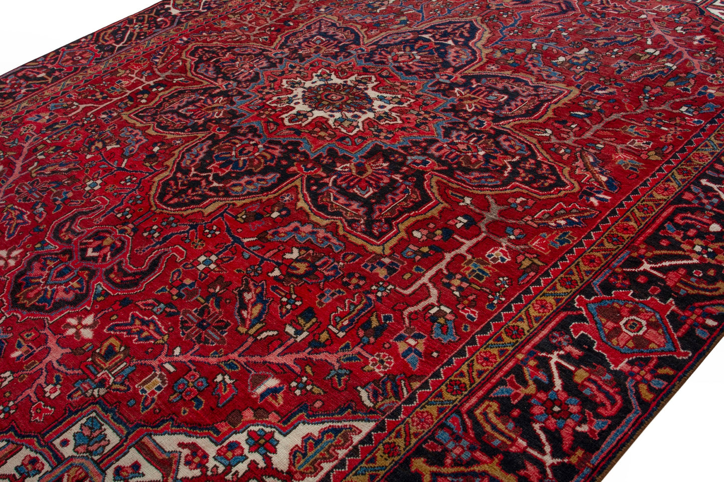 4097 - 8'10" x 13'3"