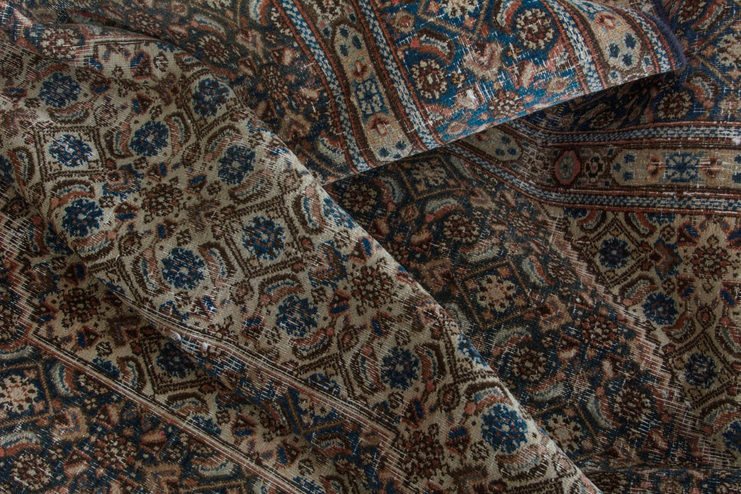 4104 - 8'10" x 12'6"