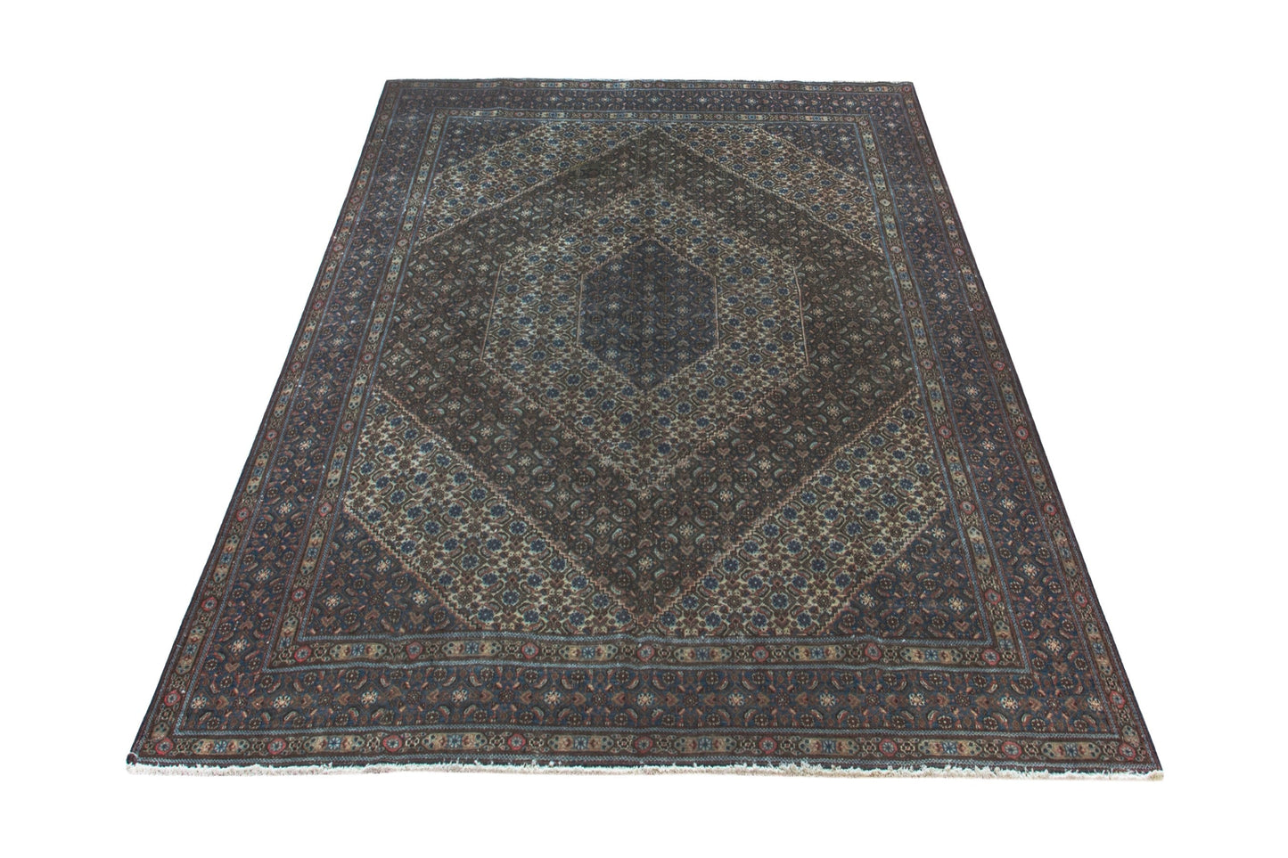 4104 - 8'10" x 12'6"