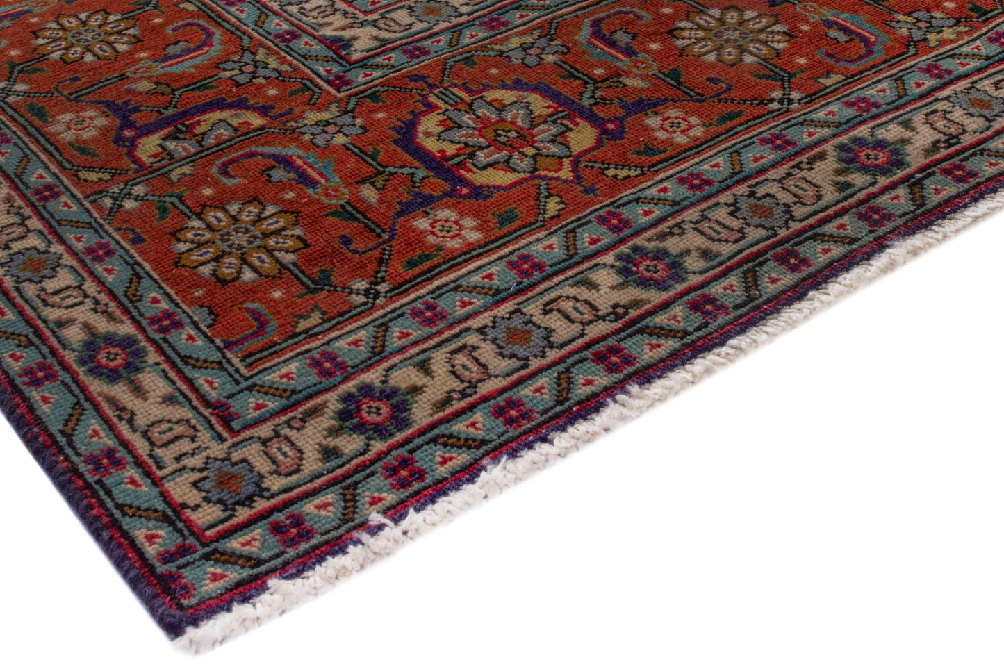 4107 - 9'4" x 12'10"