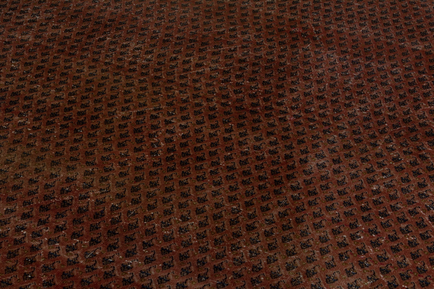 4137 - 6'7" x 10'10"