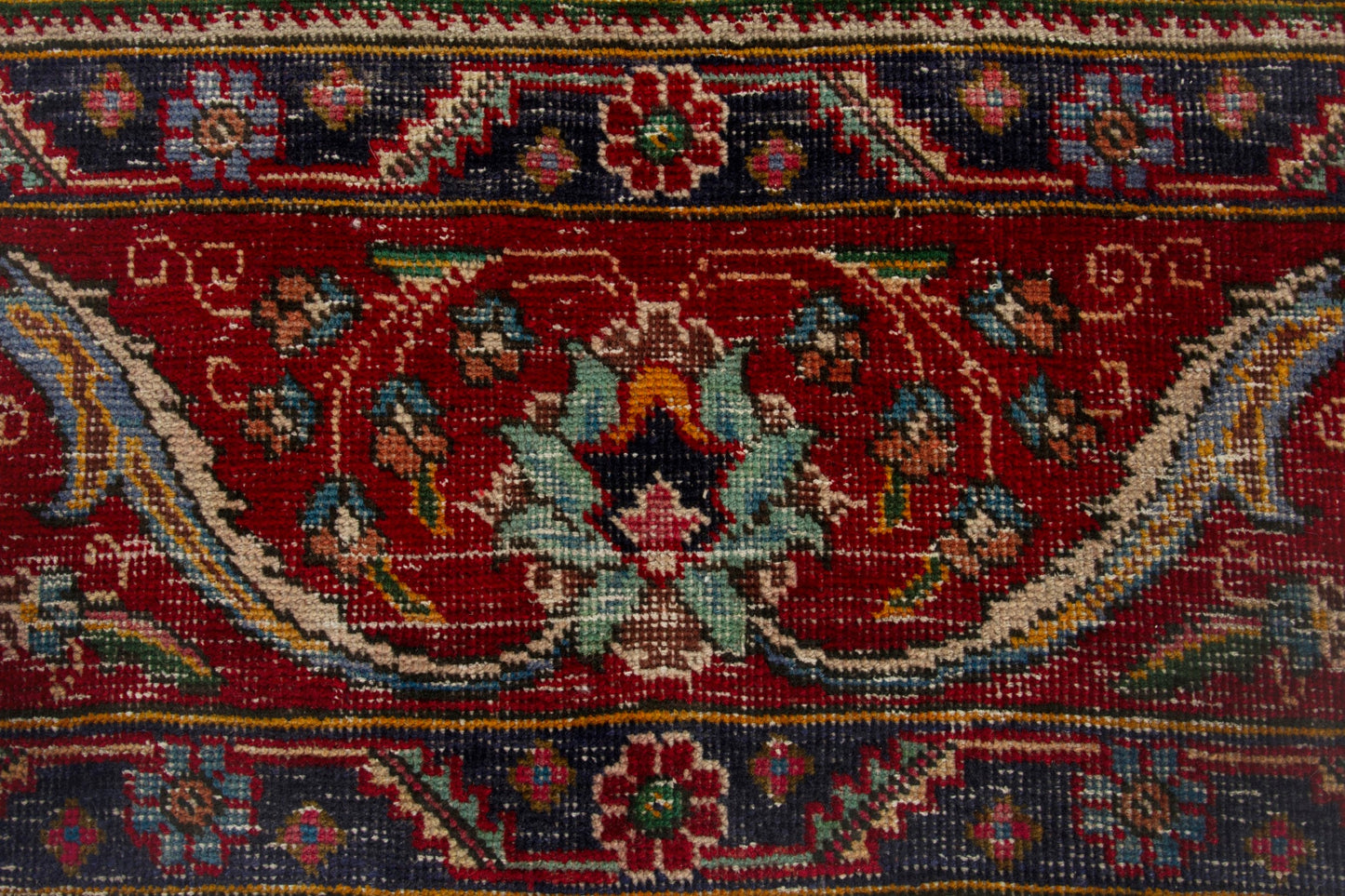 4144 - 10'1" x 12'6"