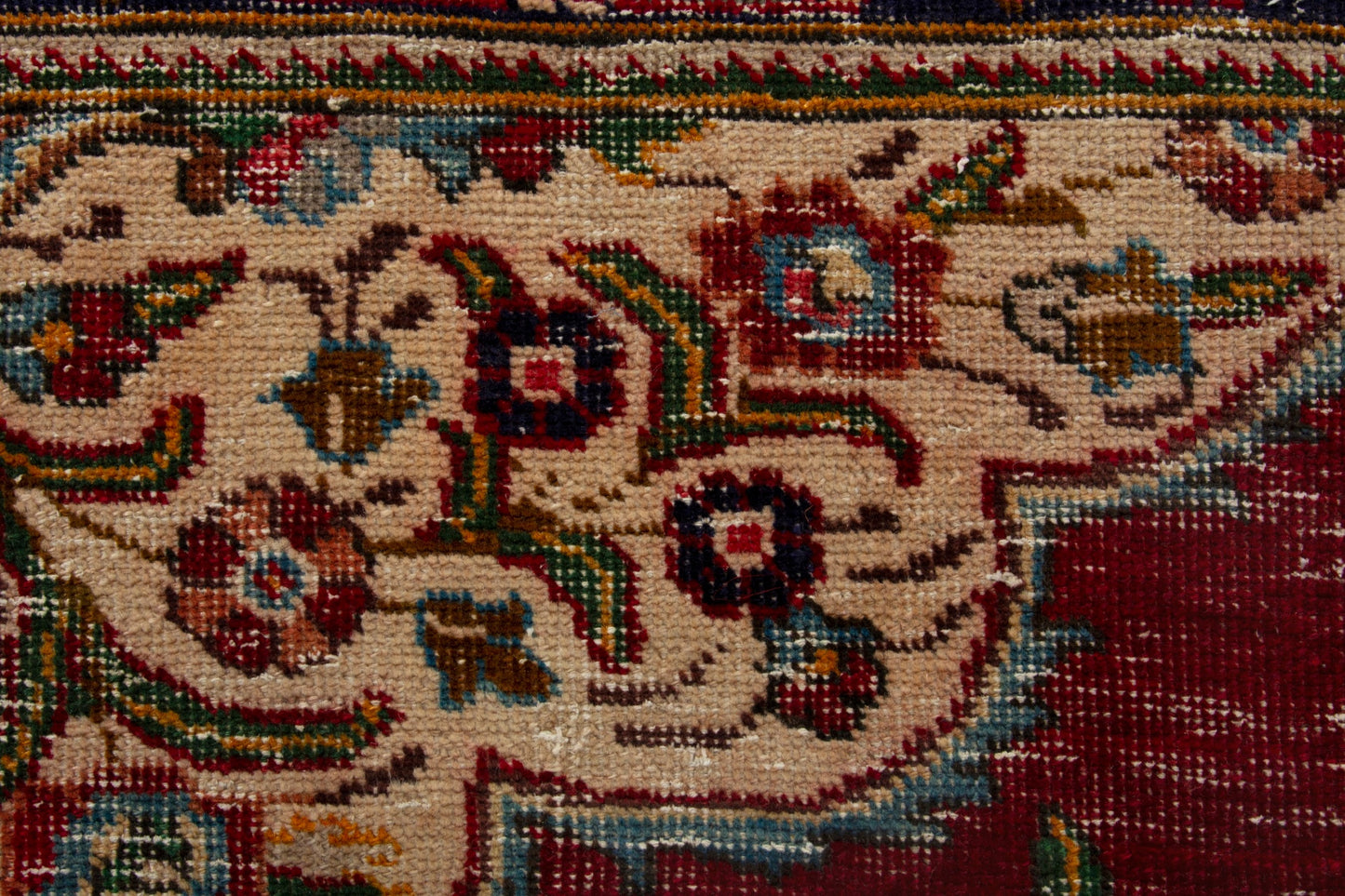 4144 - 10'1" x 12'6"