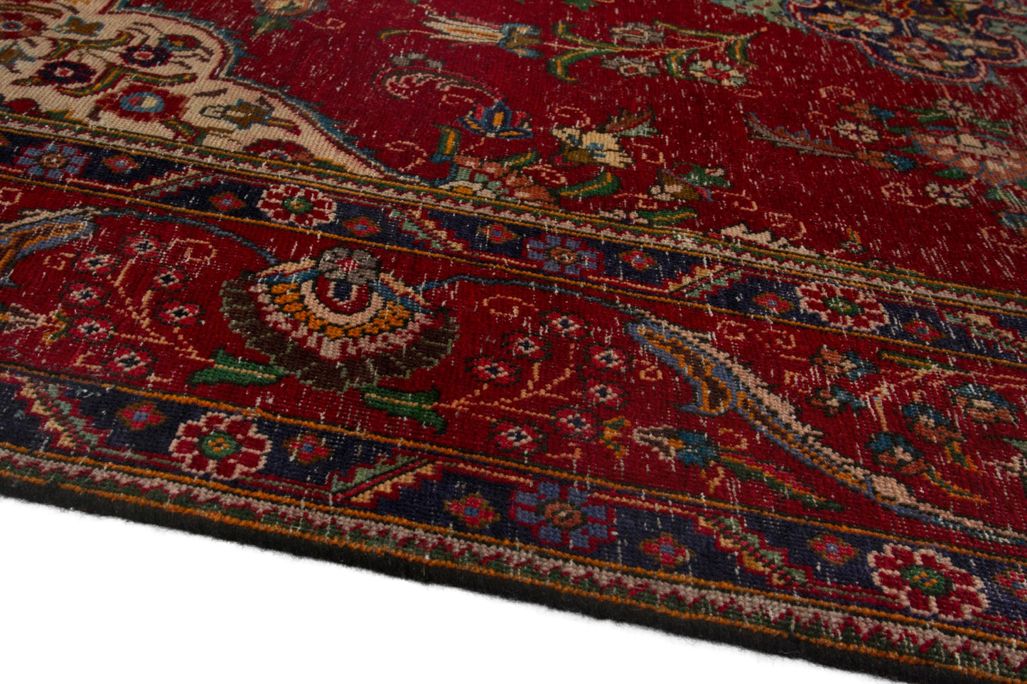 4144 - 10'1" x 12'6"