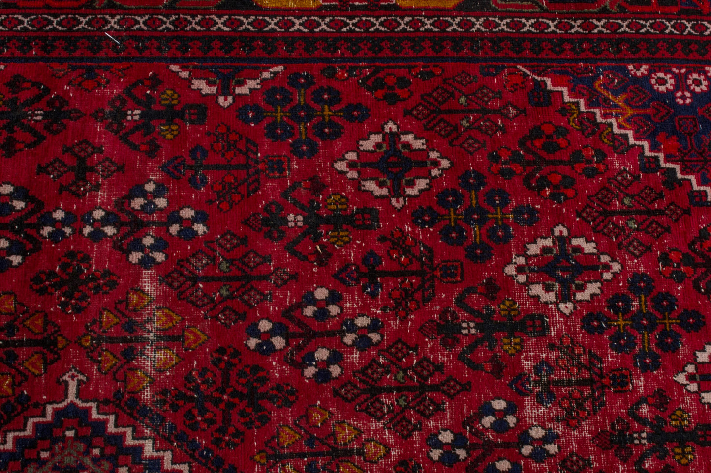 4148 - 6'9" x 11'11"