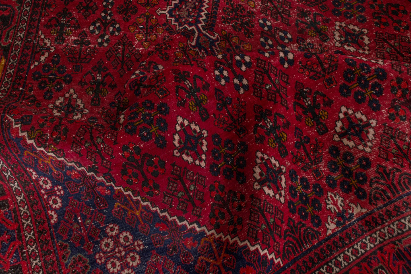 4148 - 6'9" x 11'11"