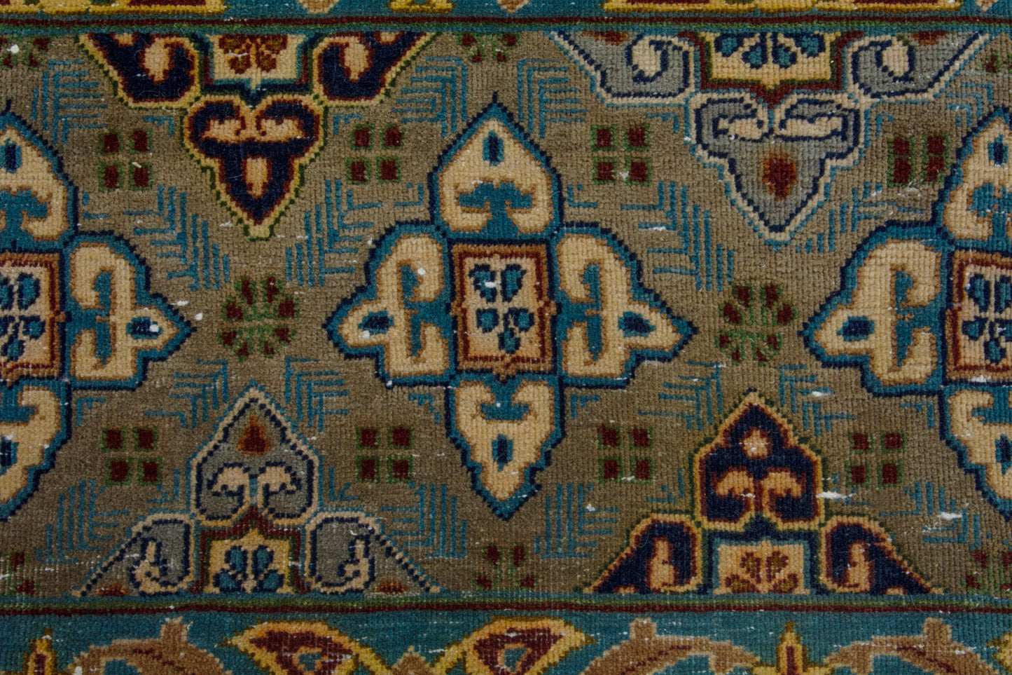 4154 - 11'3" x 11'9"