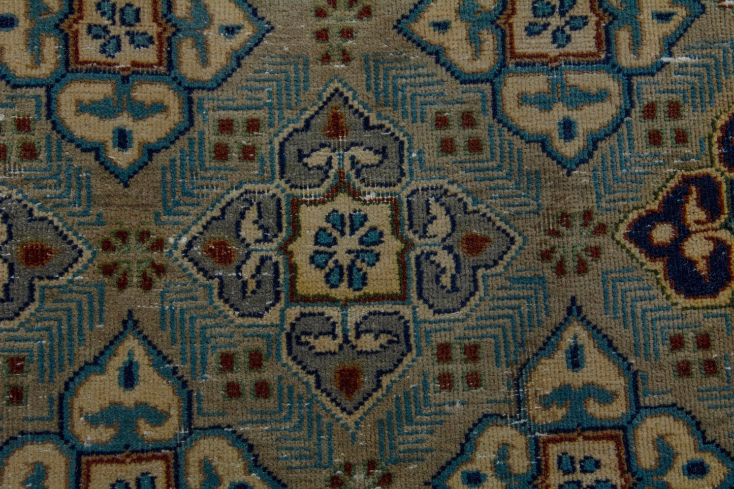 4154 - 11'3" x 11'9"