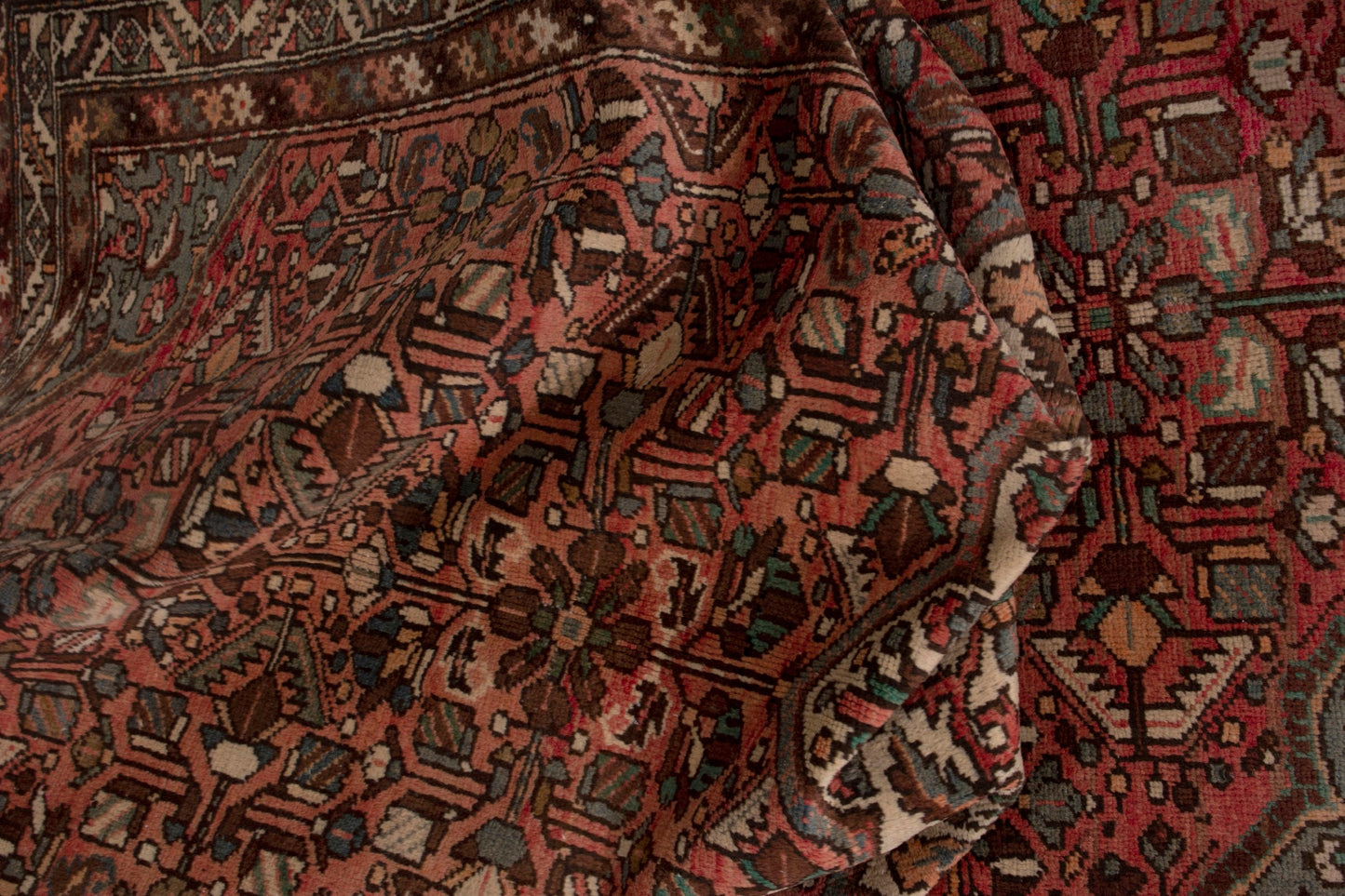 4226 - 4'11" x 10'4"