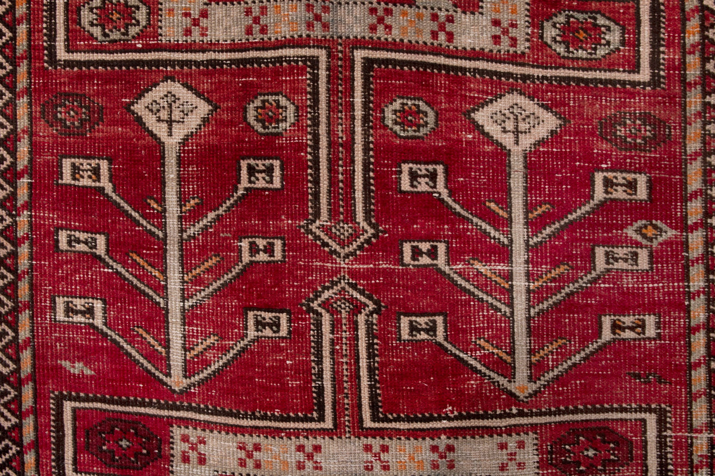 4241 - 4'10" x 10'2"