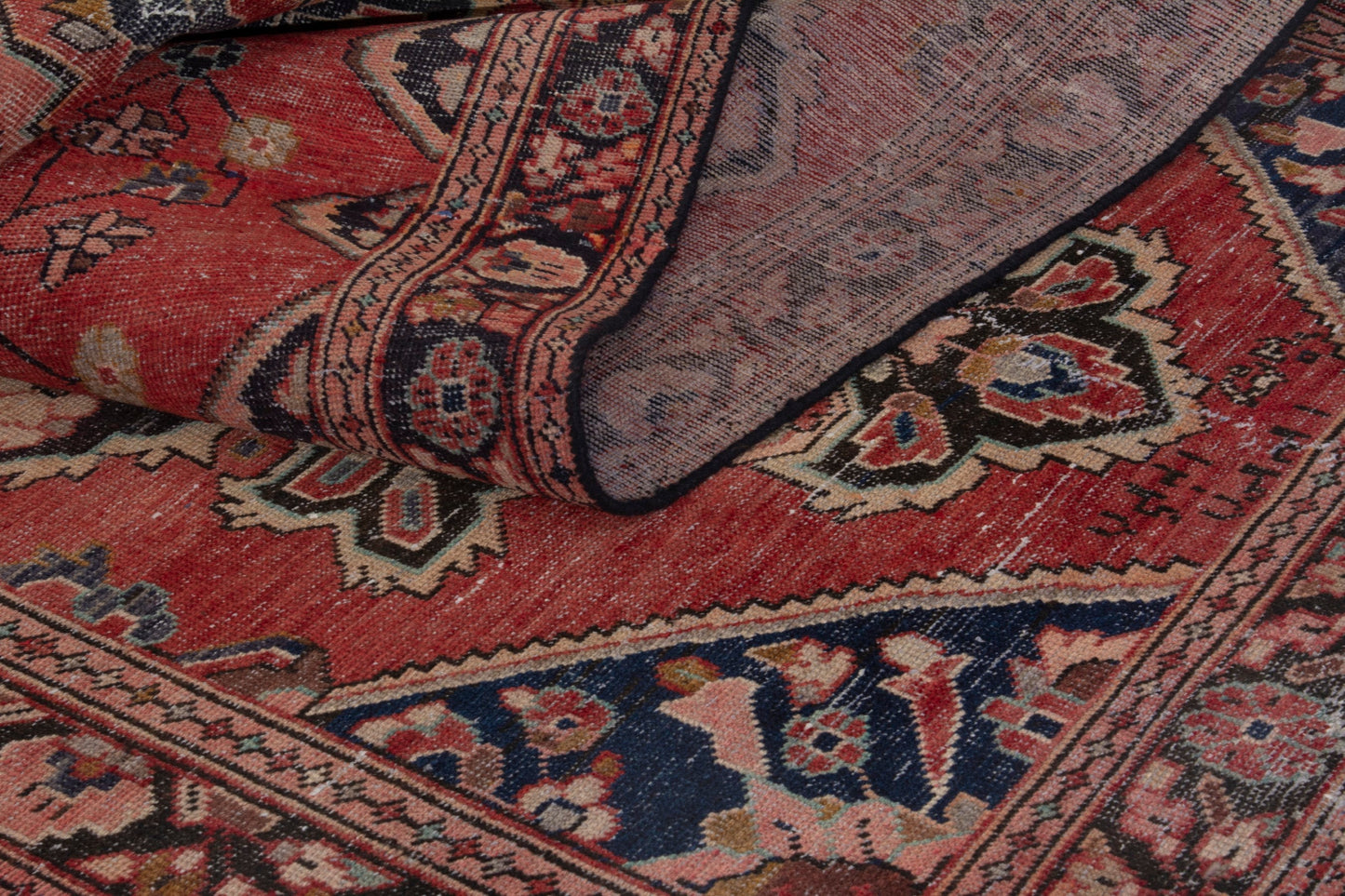 4244 - 3'11" x 10'3"