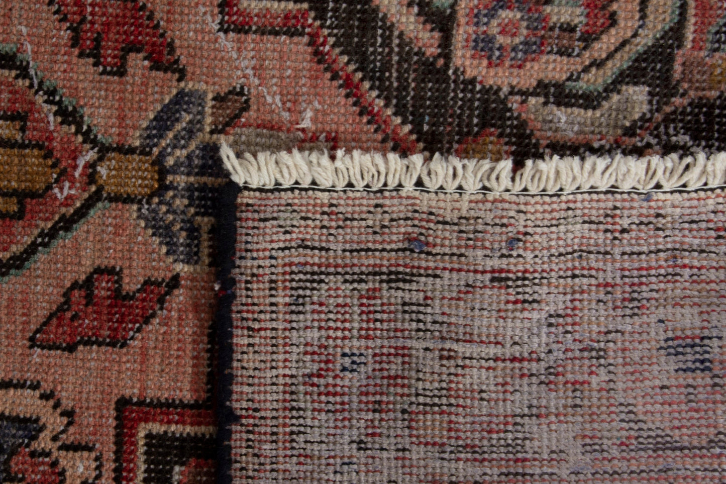 4244 - 3'11" x 10'3"