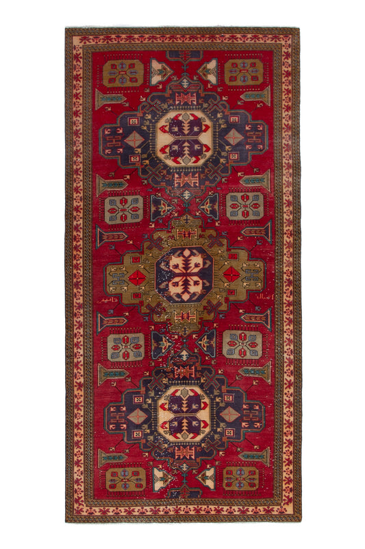 4265 - 5'3" x 10'10"