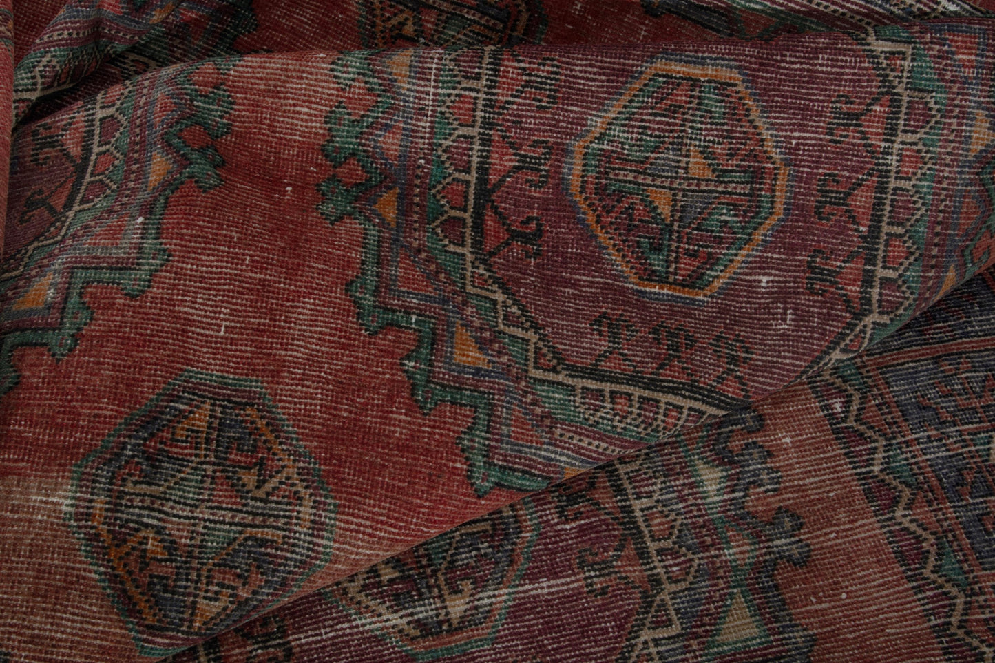 4272 - 5'11" x 10'11"