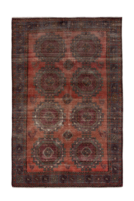 4272 - 5'11" x 10'11"