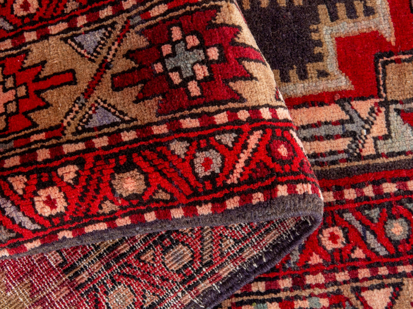 4302 - 3'9" x 10'10"