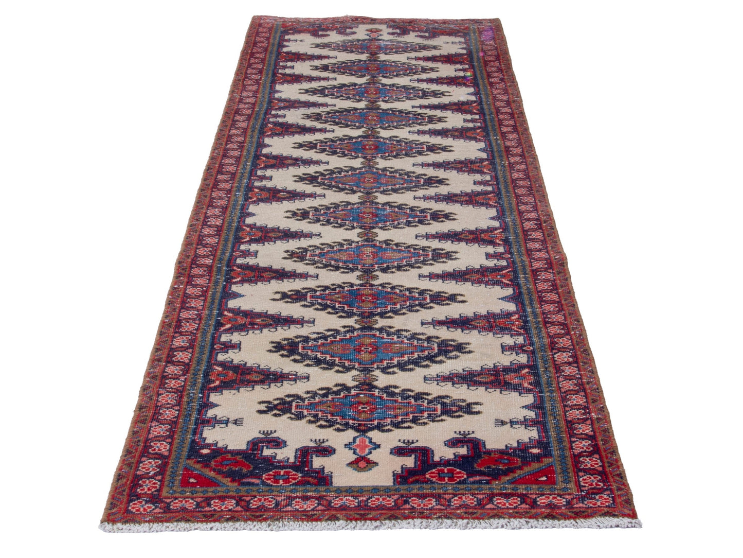 4304 - 2'7" x 10'11"