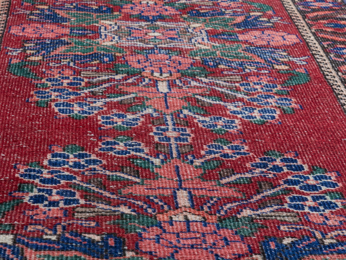 4357 - 2'11" x 10'1"