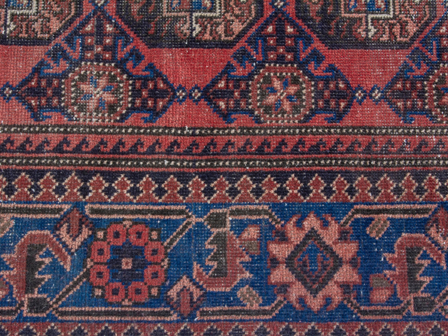 4371 - 3'11" x 9'10"