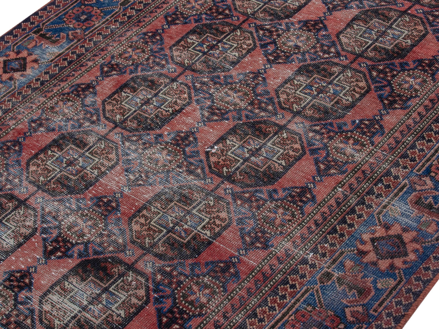 4371 - 3'11" x 9'10"