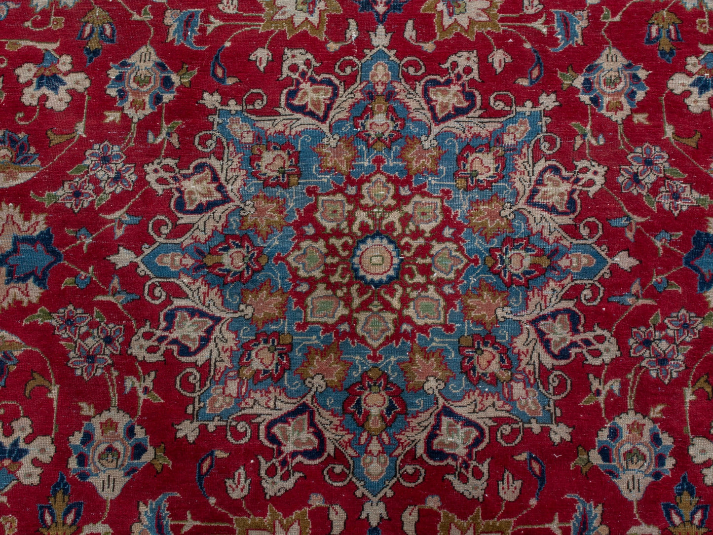 4382 - 8'4" x 11'10"