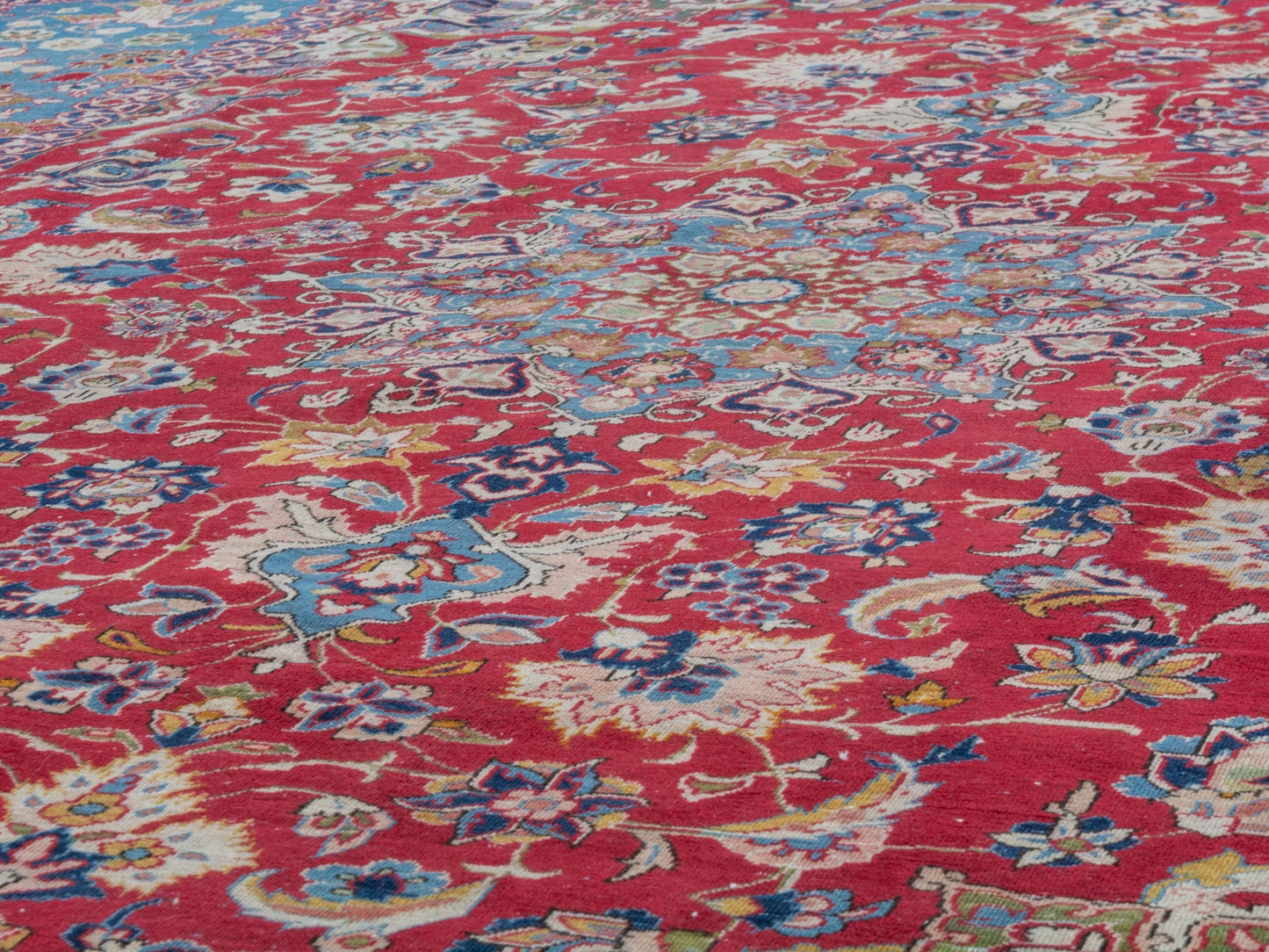 4382 - 8'4" x 11'10"