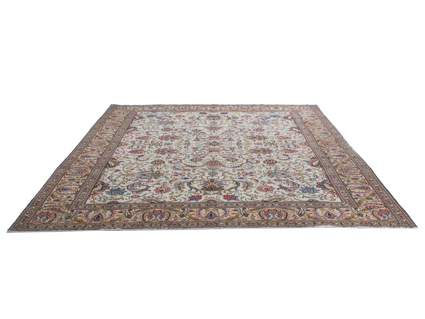 4383 - 9'8" x 12'10"