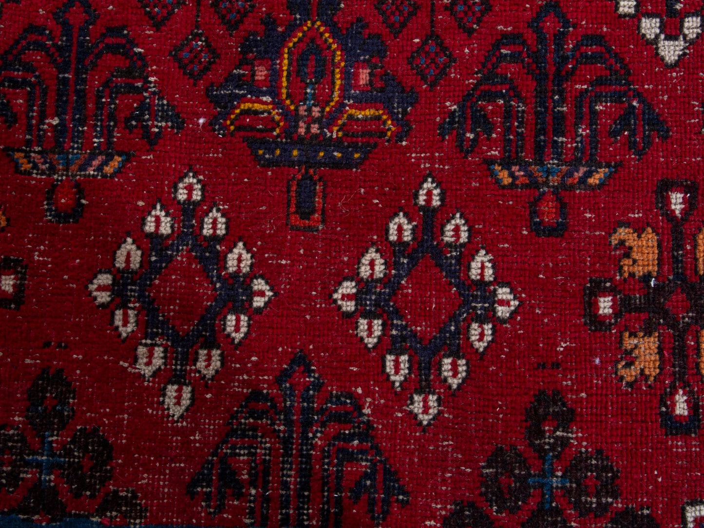 4384 - 9'10" x 13'1"